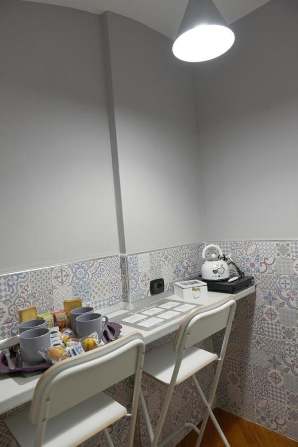 Montesantogroup Sorrento Room Napoli Bagian luar foto
