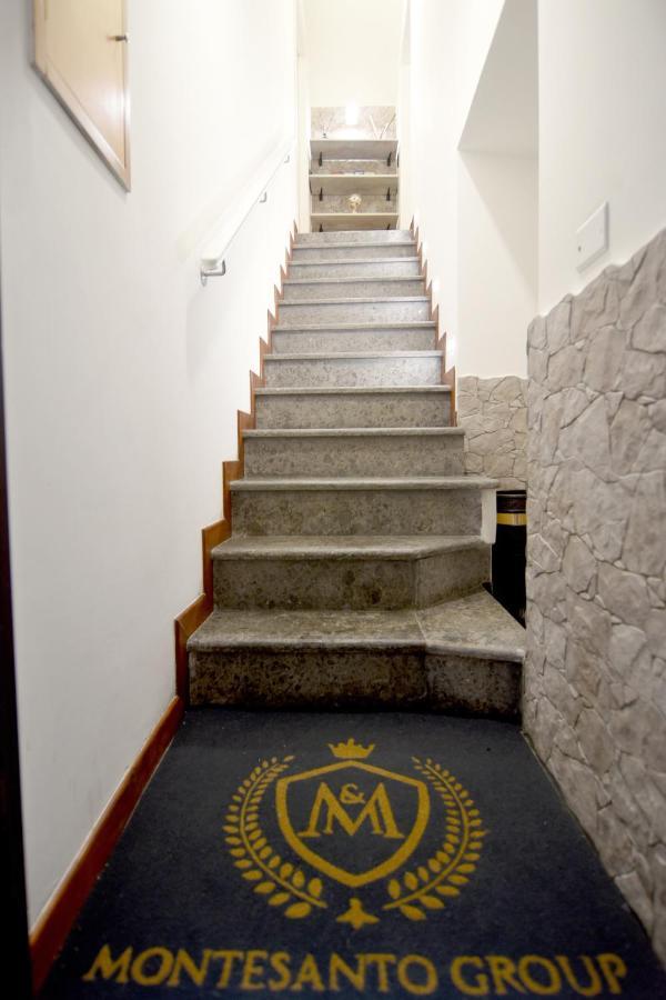 Montesantogroup Sorrento Room Napoli Bagian luar foto
