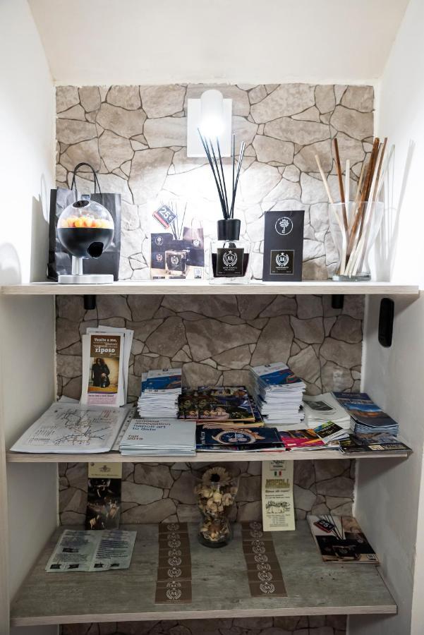 Montesantogroup Sorrento Room Napoli Bagian luar foto