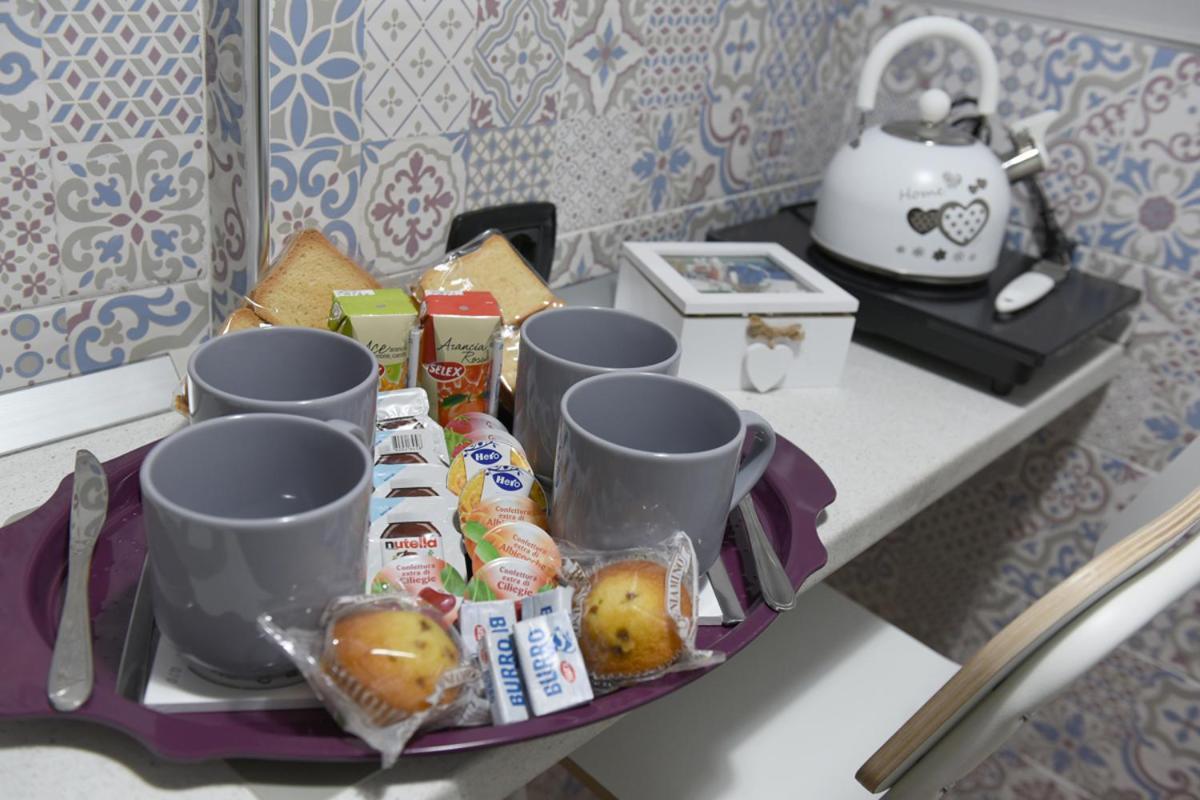 Montesantogroup Sorrento Room Napoli Bagian luar foto